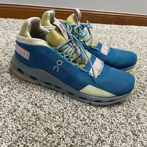 On cloud cloudnova special edition lagoon limelight